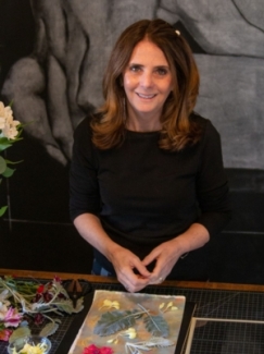 Photograph of author Beth Kephart