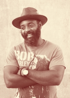 Author photo of Reginald Dwayne Betts