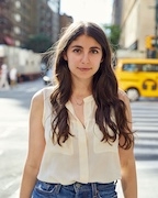 Photo of novelist Jessica Goodman